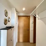 Sea View 2-bedrooms *